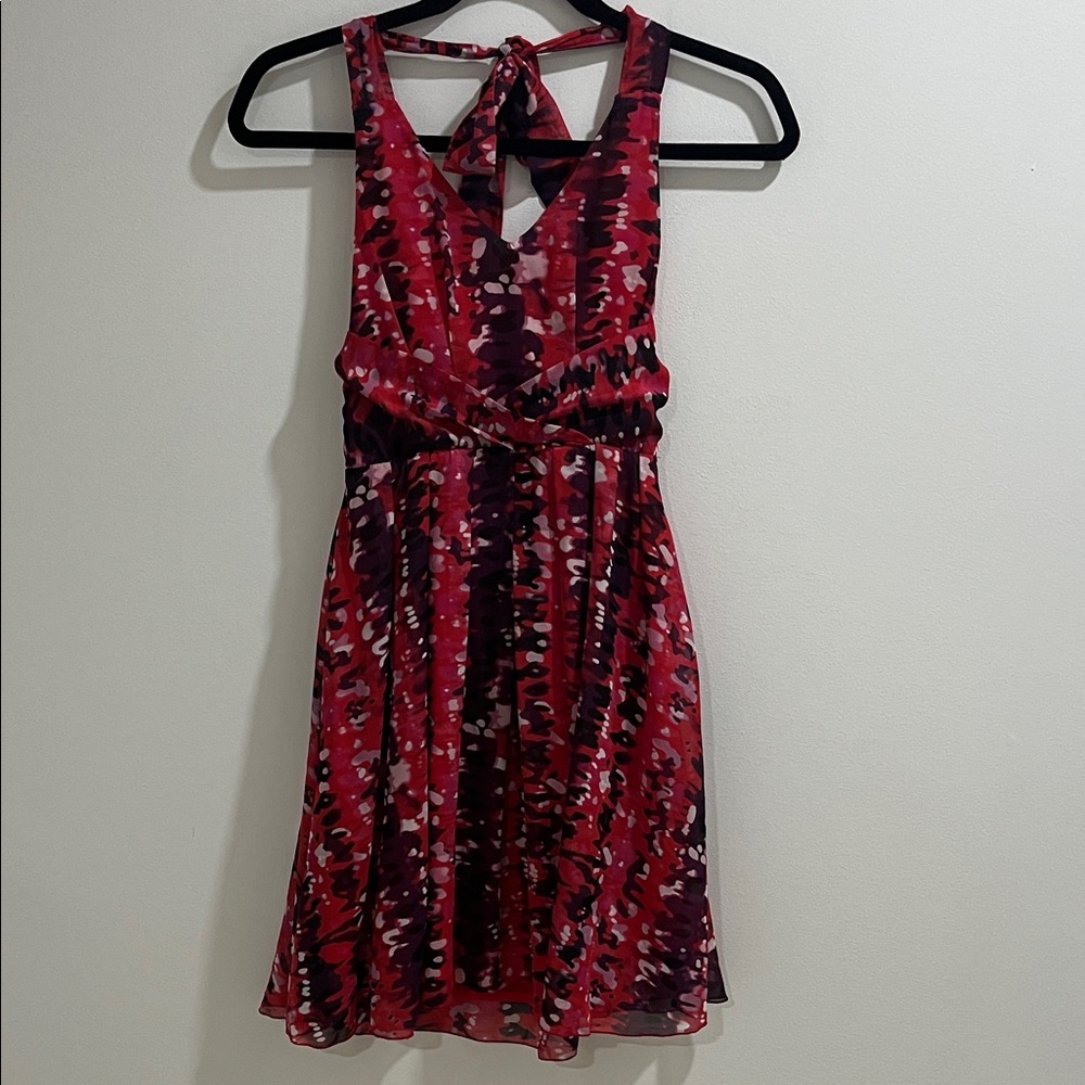 Dynamite Women’s Dress XS Halter Mini Fit and Flare Red Purple Pattern Cocktail